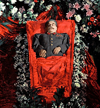 Похороны Сталина - продолжение. Как память о войне и репрессиях превратилась в два разделяющих дискурса